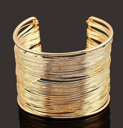 Mira – Bracelet Doré Ancien Élégant