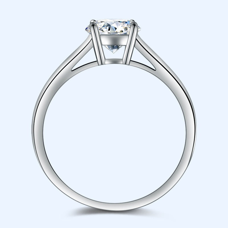 Ashley – Bague de Mariage Élégante en Diamant Simulé