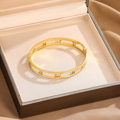 Lucienne – Bracelet Chiffres Romains Élégant