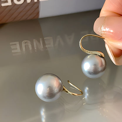 Amira – Boucles d’Oreilles en Or & Perles Noires