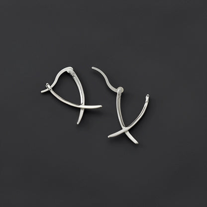 Vanny – Boucles d’Oreilles Croix en Or Élégant