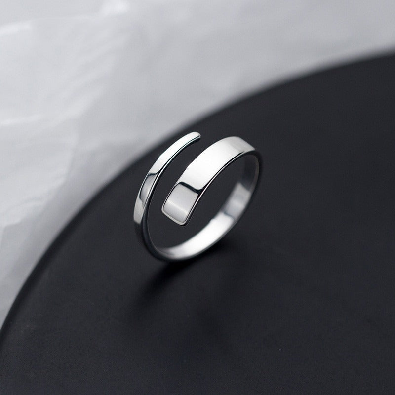 Leslie – Bague Vintage en Argent avec Finition Texturée