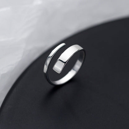Leslie – Bague Vintage en Argent avec Finition Texturée