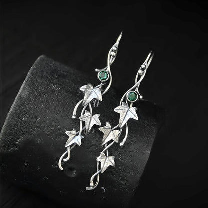 Elvina – Boucles d’Oreilles Feuilles Vintage Élfiques