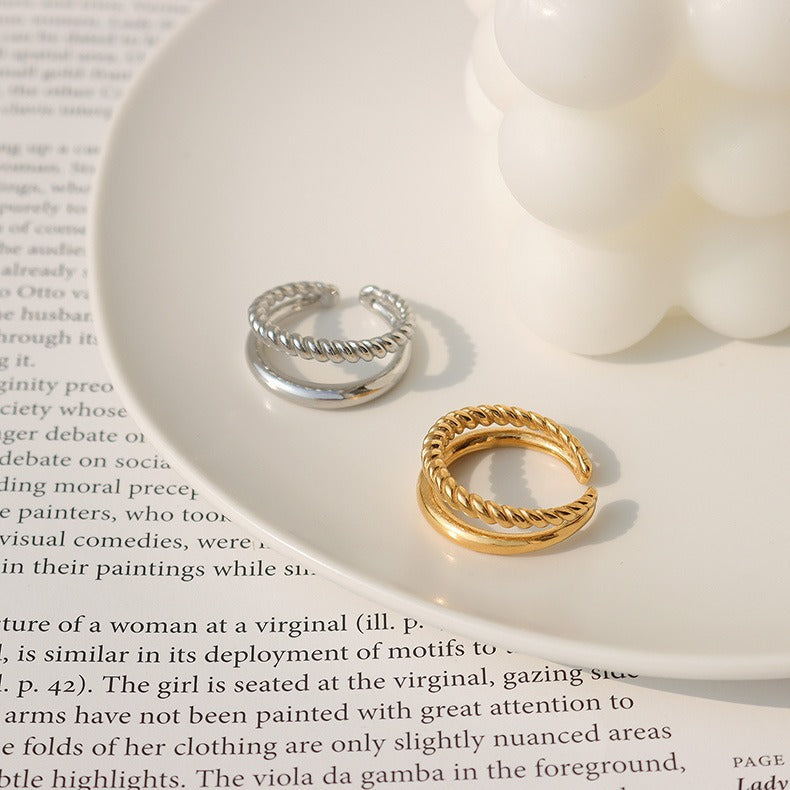 Adele – Bague Twist Double en Or Poli