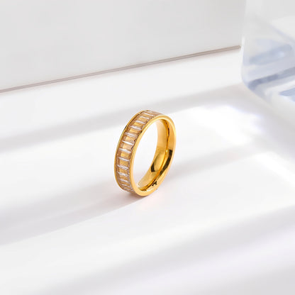 Luna – Bague Femme en Acier Titane