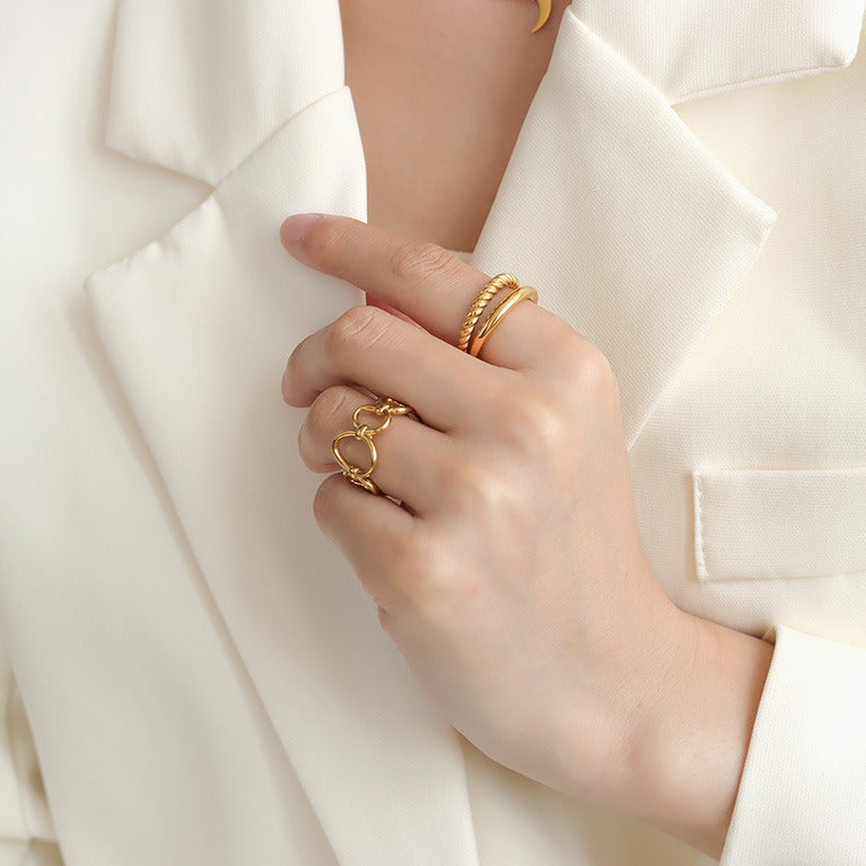 Adele – Bague Twist Double en Or Poli