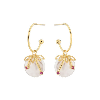 Cléa – Boucles d’Oreilles Vintage Cerise en Or & Perle