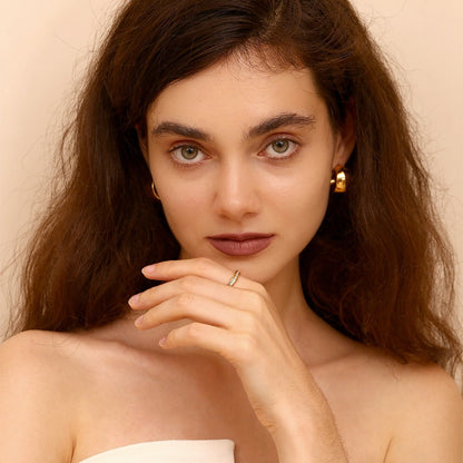 Nami – Bague Anneau Vague en Cristaux