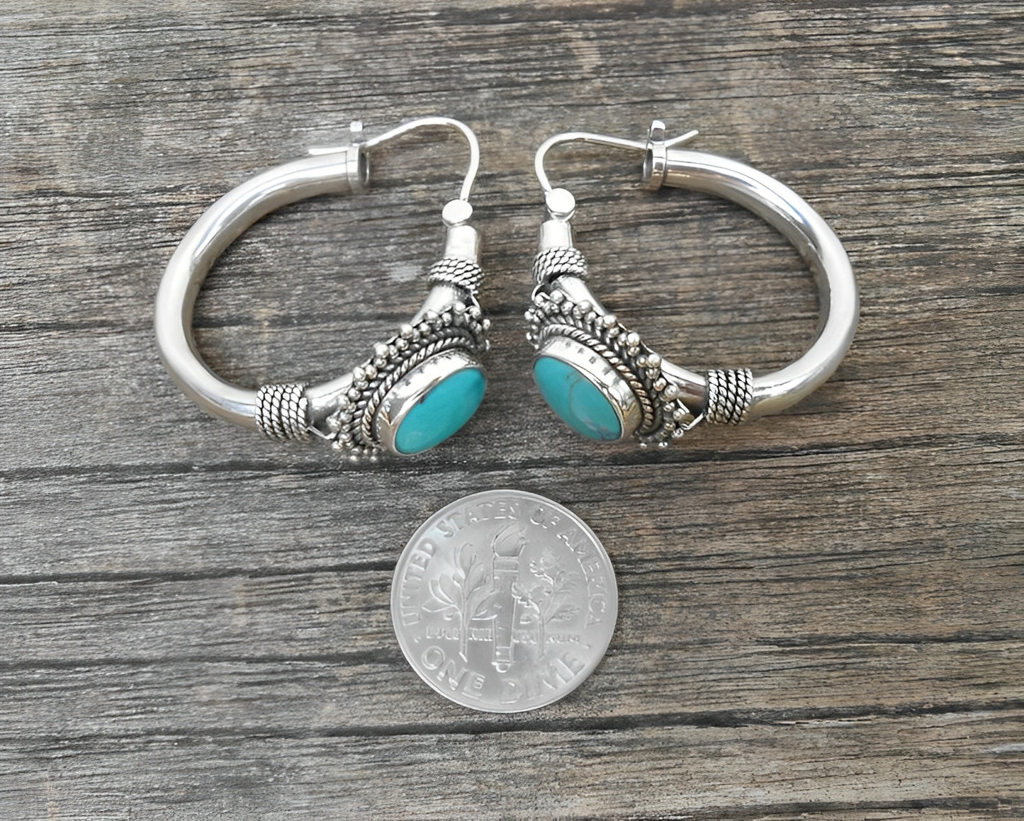 Hiraya – Boucles d’Oreilles Vintage avec Pierre Turquoise