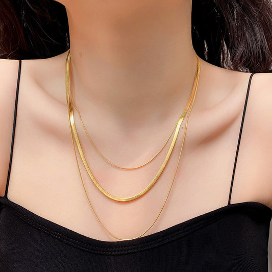 Ashley – Collier Doré à 3 Rangs Chaîne Serpent