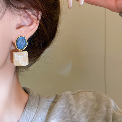 Iris – Boucles d'oreilles Carré Irrégulier