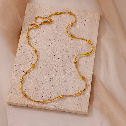 Seralya – Collier chaîne serpent perlée plaqué or 18K