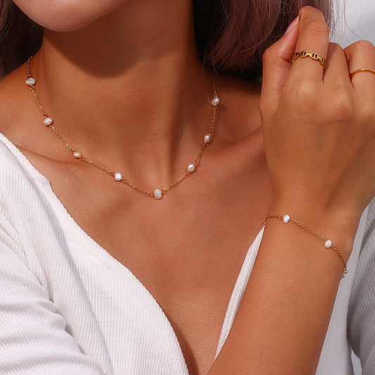 Cato – Collier Perle d’Eau Douce Doré