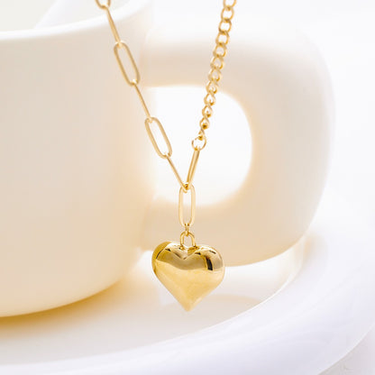 Rosalie – Collier Long à Pendentif en Zircons Colorés