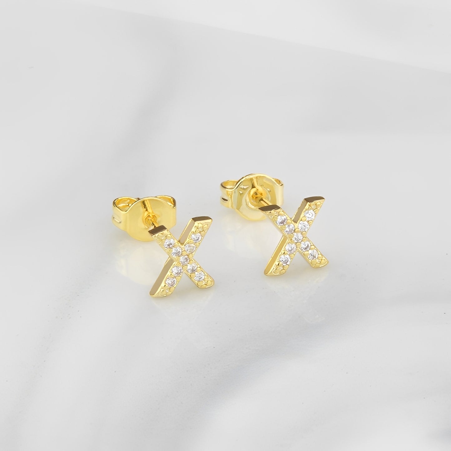 Aiah – Boucles d'Oreilles Lettre de l'Alphabet Anglais