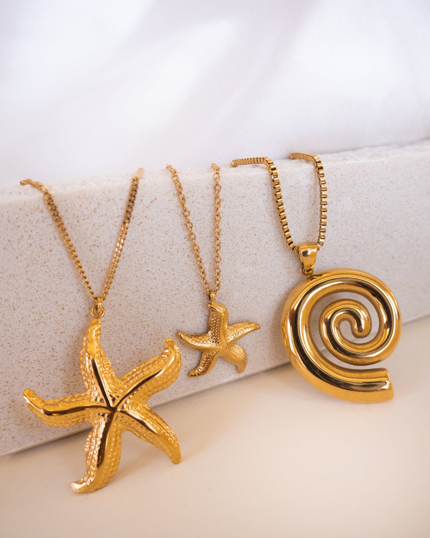 Collier étoile de mer en or