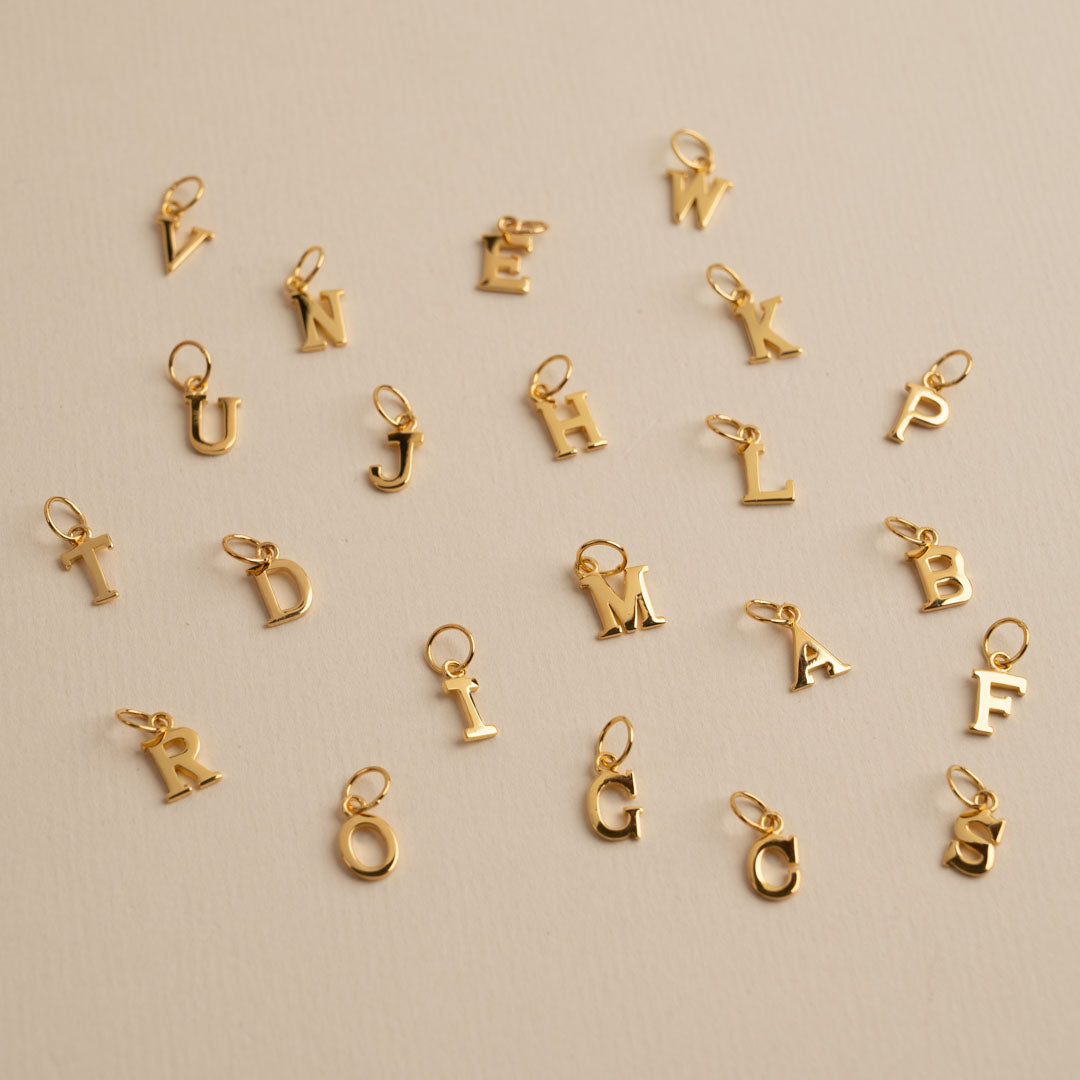 Sabrina - Pendentif Lettre en Or