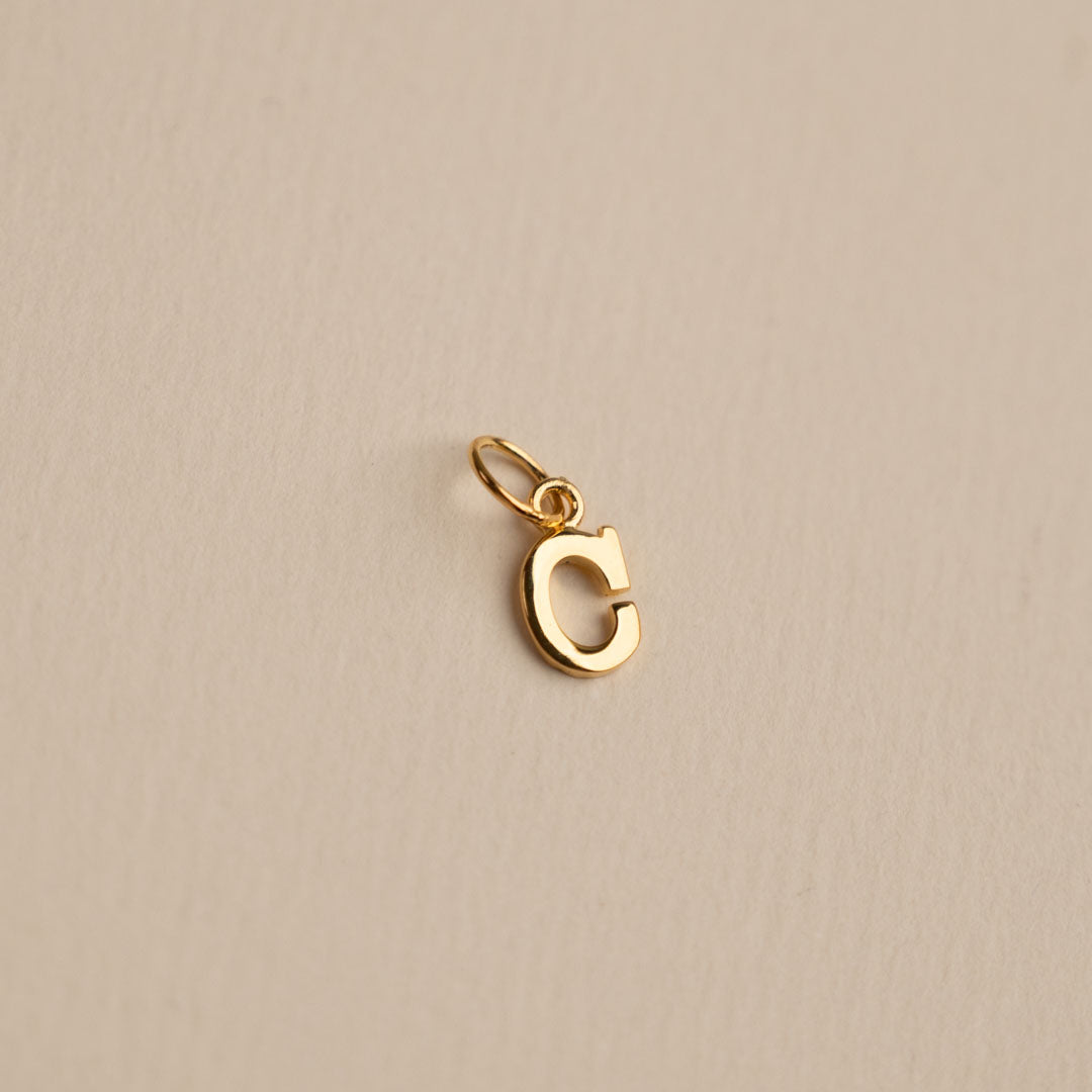 Sabrina - Pendentif Lettre en Or