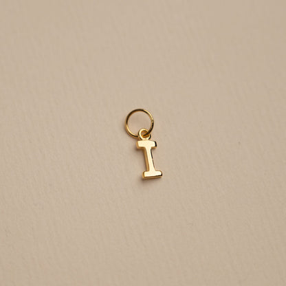 Sabrina - Pendentif Lettre en Or