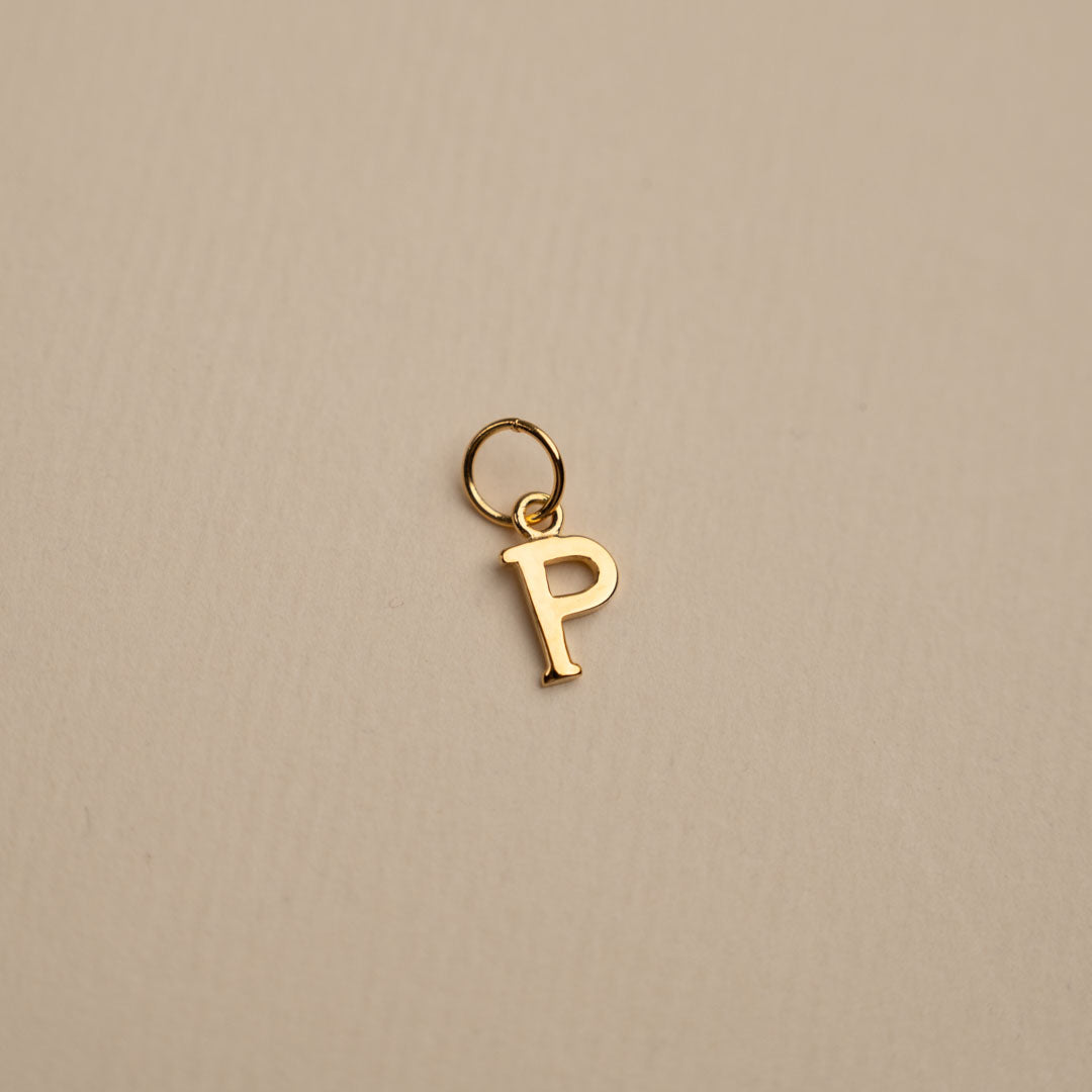 Sabrina - Pendentif Lettre en Or