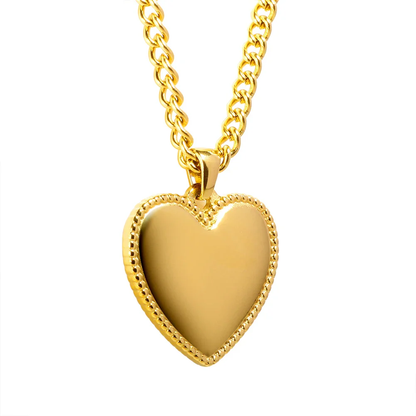 Kris – Collier en cuir avec pendentif Love embossé