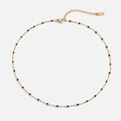 Yara – Collier de Perles Noires Élégantes