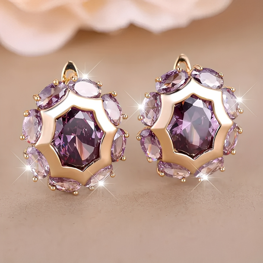 Saphira – Boucles Dorées & Zircone Violette