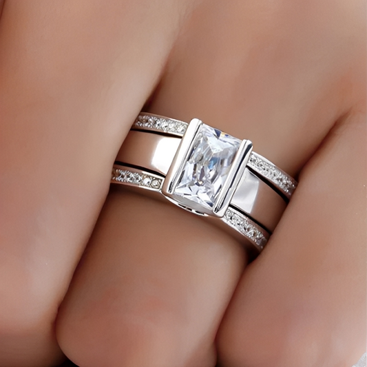 Clemence – Bague Vintage avec Verre Incrusté
