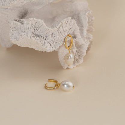 Wella - Créoles Dorées avec Perles et Zirconium