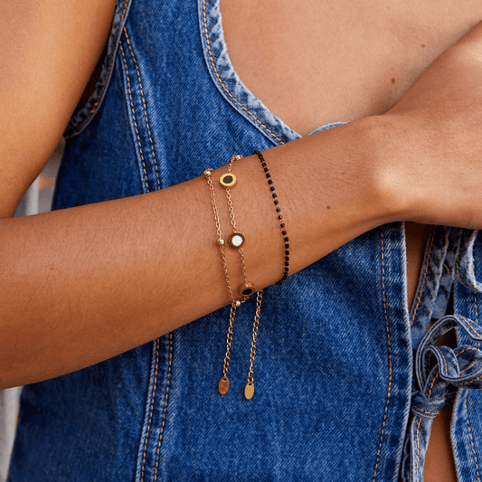 Nyra – Bracelet Onyx et Pierre Blanche