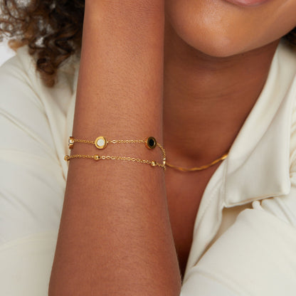 Nyra – Bracelet Onyx et Pierre Blanche