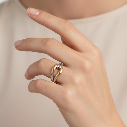 Naomi – Bague Créative Dorée Motif Bambou Géométrique