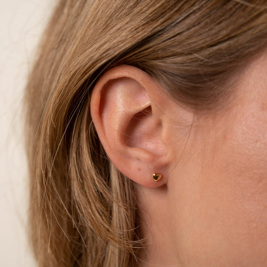 Eman - Boucles d'oreilles Clous Cœur Doré