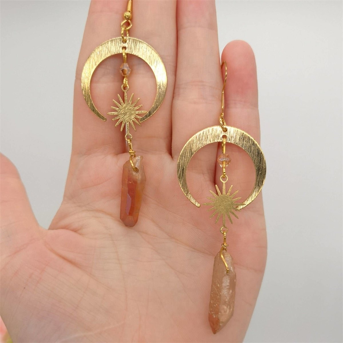 Homa - Boucles d'oreilles Lune Croissante en Quartz Mandarine