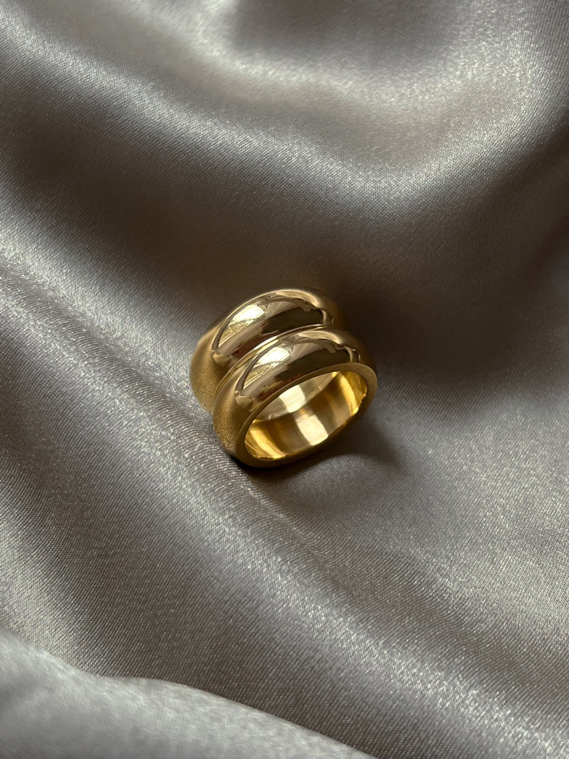 Seraphina - Bague en or double et massive