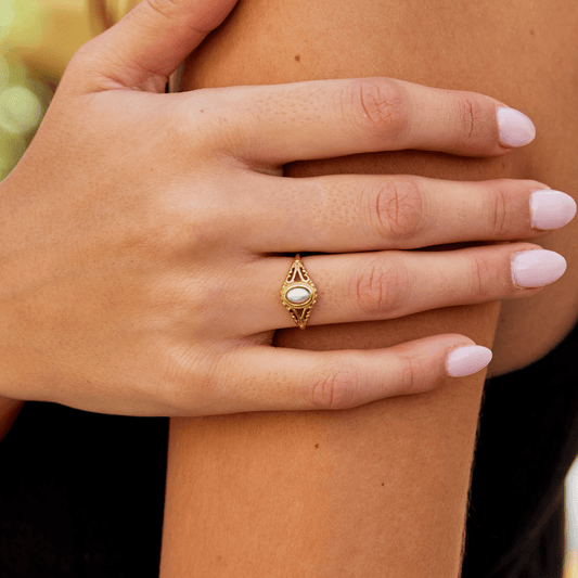 Ophelia – Bague Vintage Royale à Perle